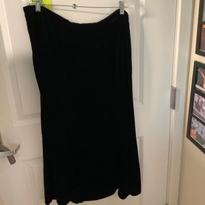 Size 22-24 long black velvet skirt